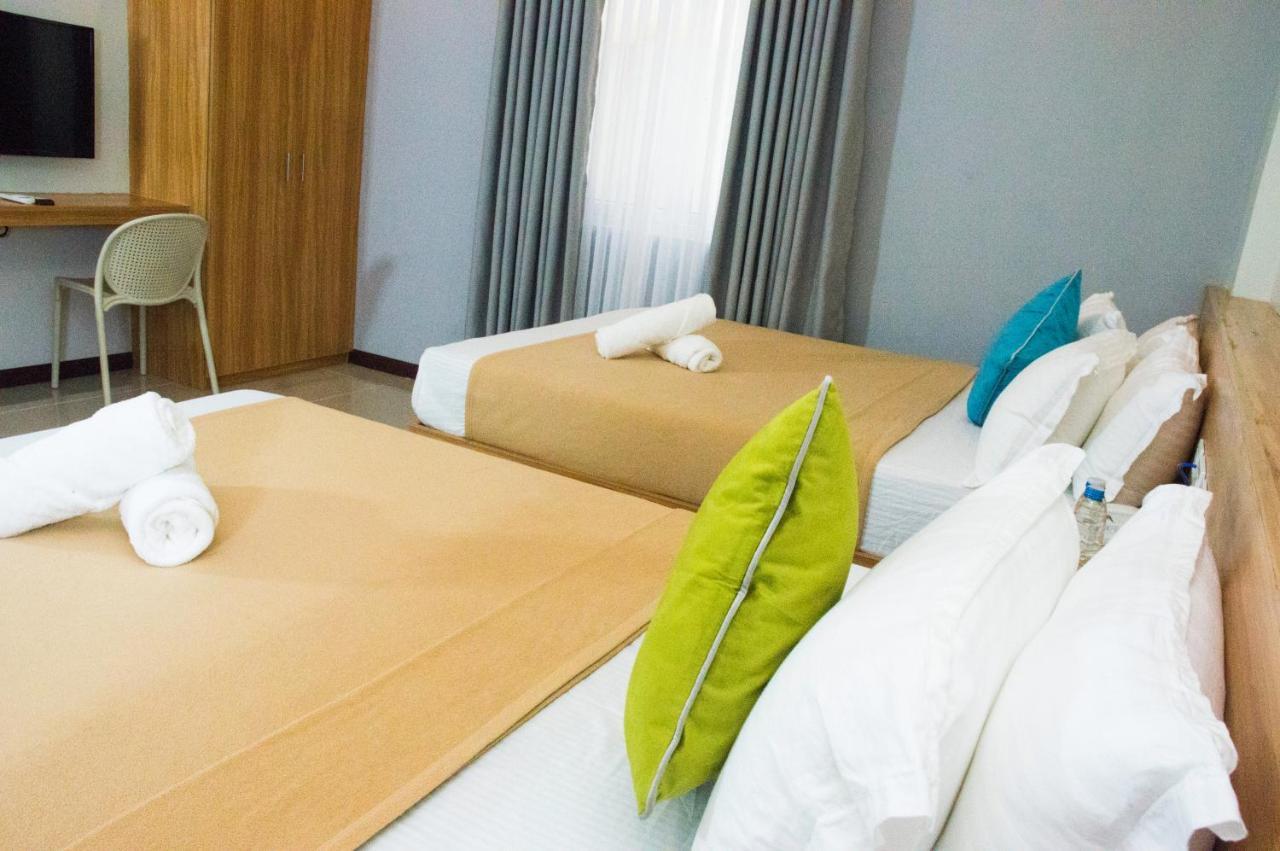 Elti Suites By Bluebookers 앙헬레스 외부 사진