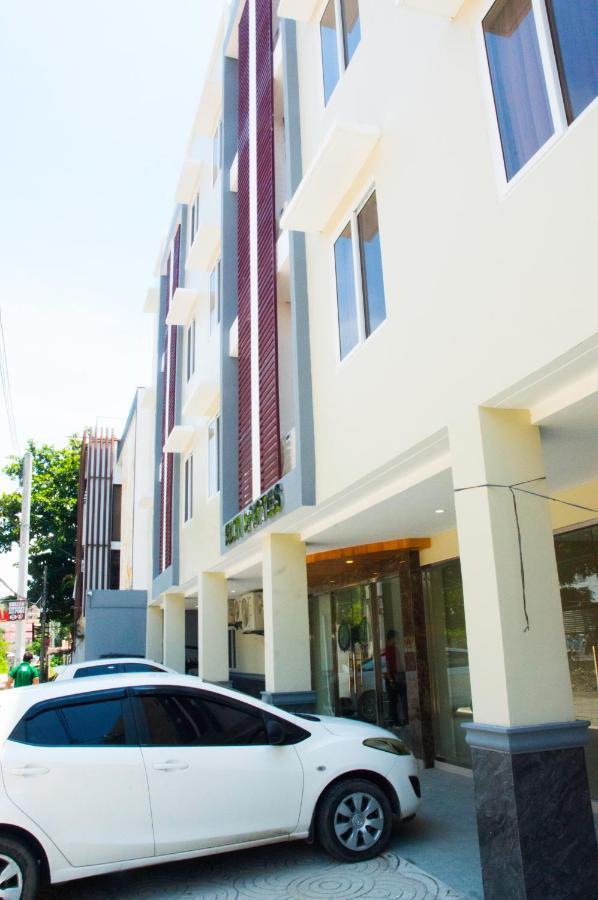 Elti Suites By Bluebookers 앙헬레스 외부 사진